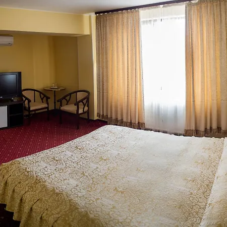 Regal Hotel